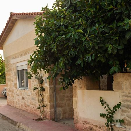 Ferienwohnung Petra Vori House Exterior foto