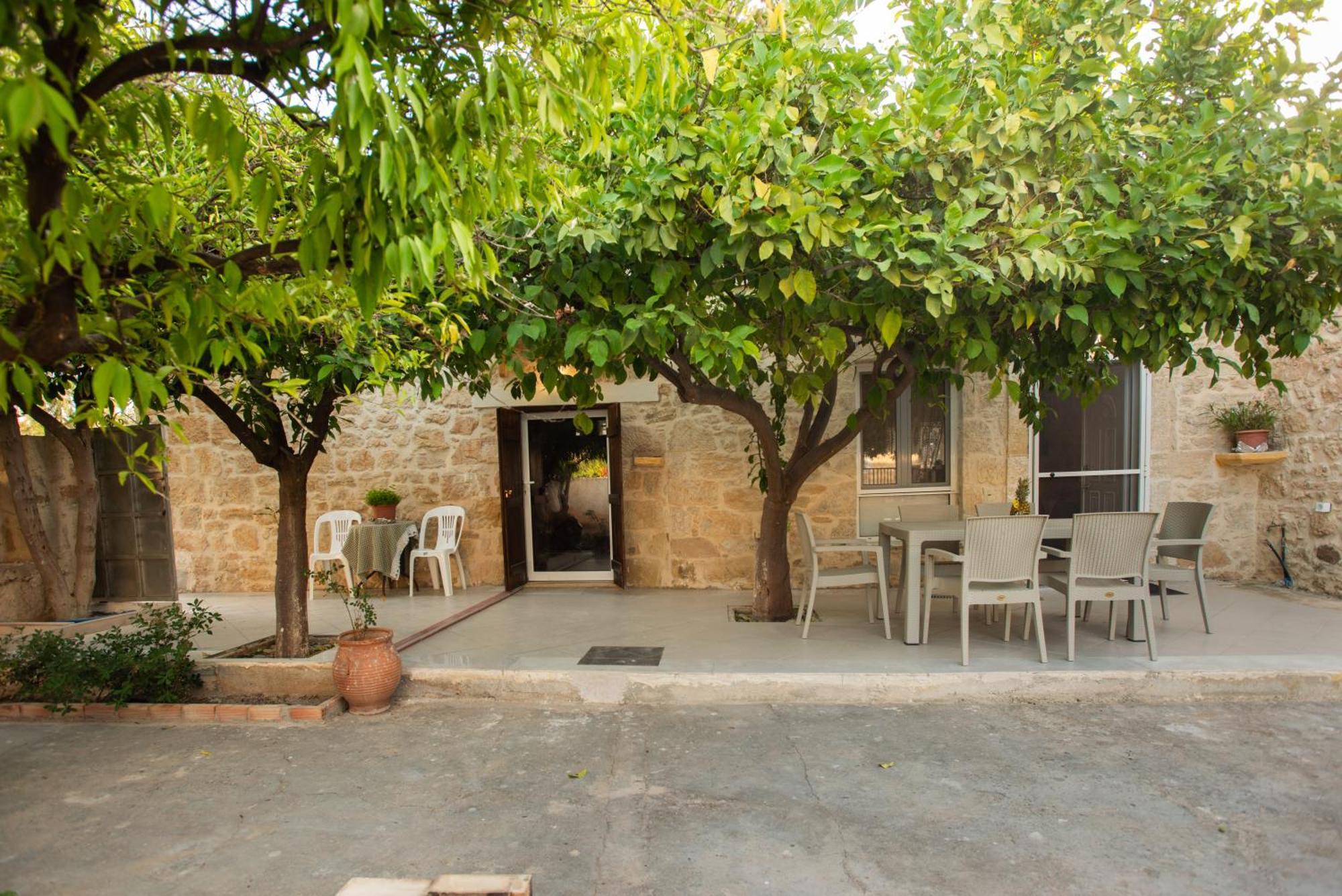 Ferienwohnung Petra Vori House Exterior foto